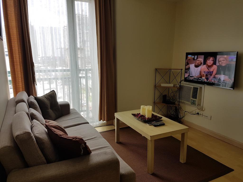 Ortigas 2 Bedroom Corner Unit With 2 Queen Across Shangrila Manila Exteriör bild